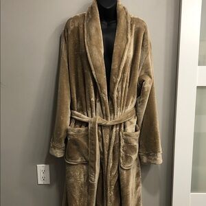 Denver Hayes Beige Lounge Robe | One Size
